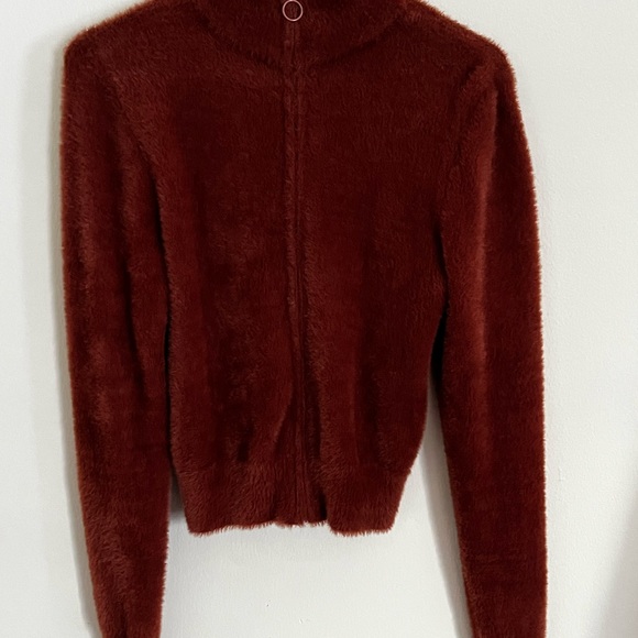 Fashion Nova Burnt orange fuzzy zip top - Picture 4 of 4